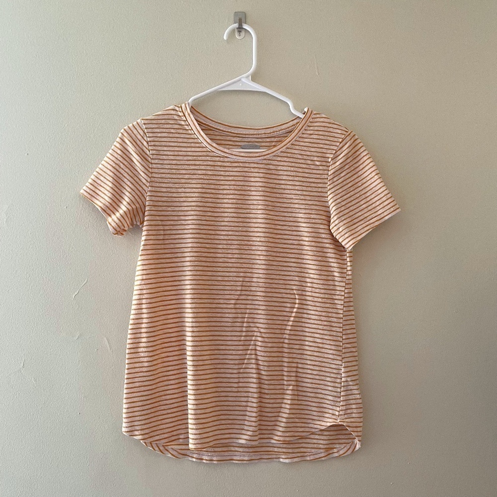 2/$15 M- Old Navy Yellow and White Striped Short Sleeved Summer Top